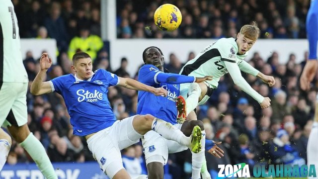 Everton vs Chelsea: Skor Kacamata Hiasi Laga yang Penuh Taktik!