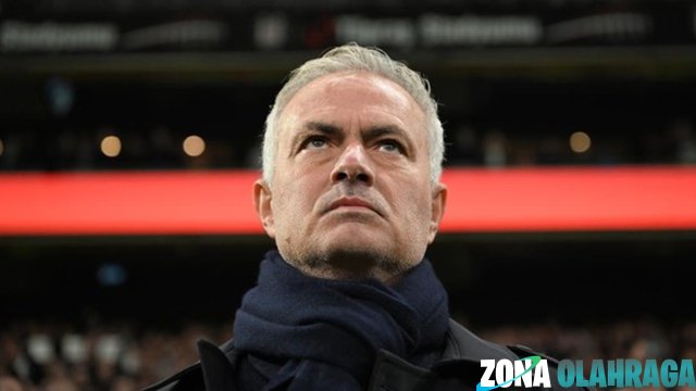 Galatasaray Desak Sanksi untuk Mourinho atas Dugaan Rasisme!