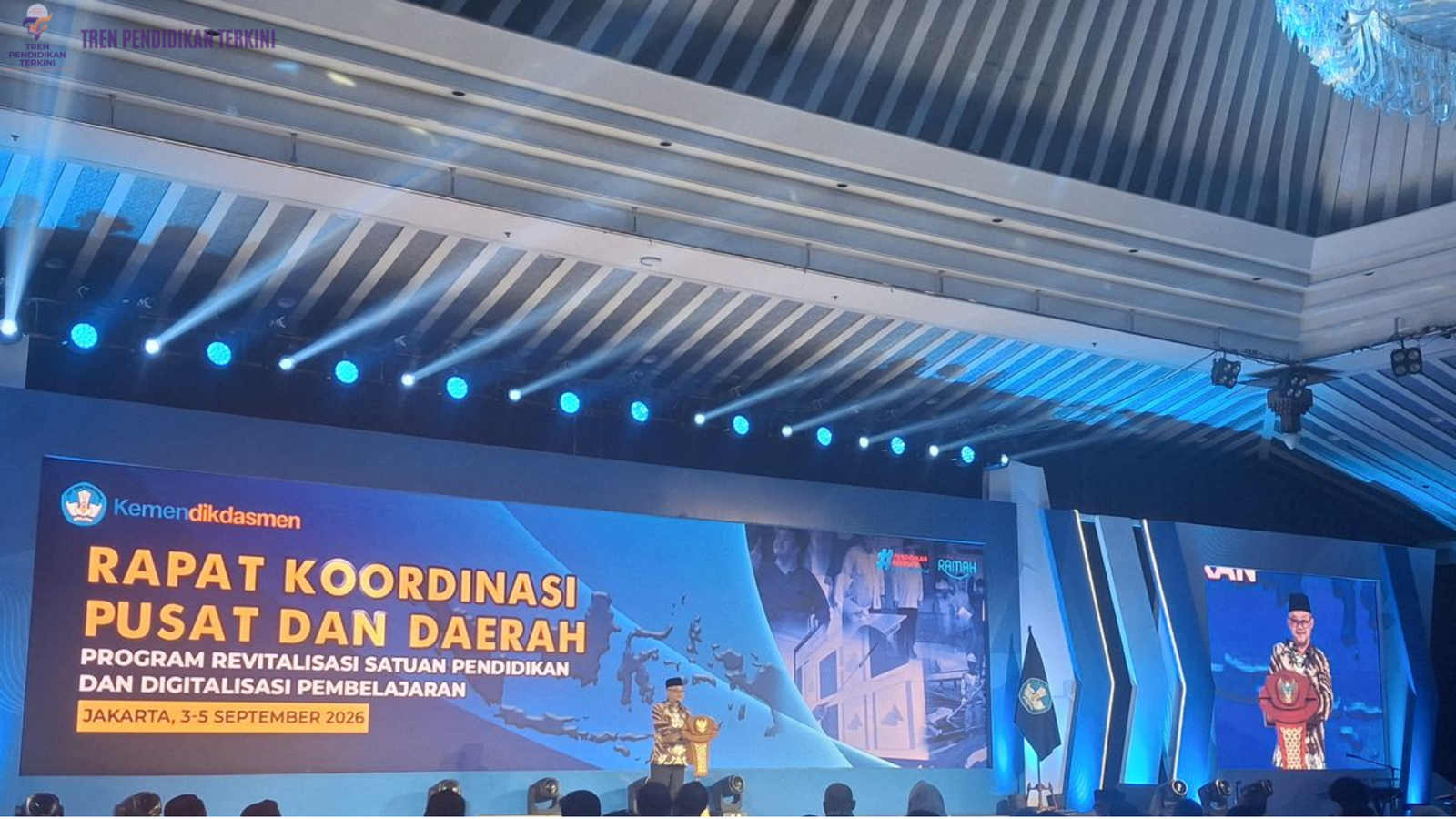 Menteri Abdul Mu'ti membahas dana revitalisasi sekolah dan akurasi data kerusakan